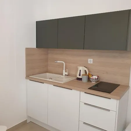 Apartmani Eterovic Baska Voda Exterior photo