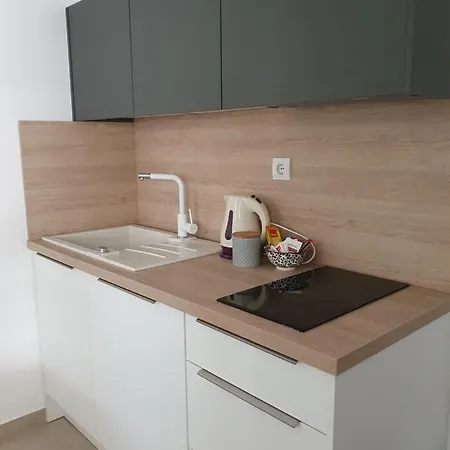 Apartmani Eterovic Baska Voda Exterior photo
