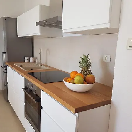 Apartmani Eterovic Baska Voda Exterior photo